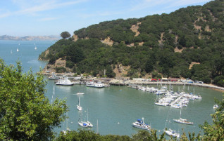 Getaway with Captain Maggie’s Angel Island Travel Guide